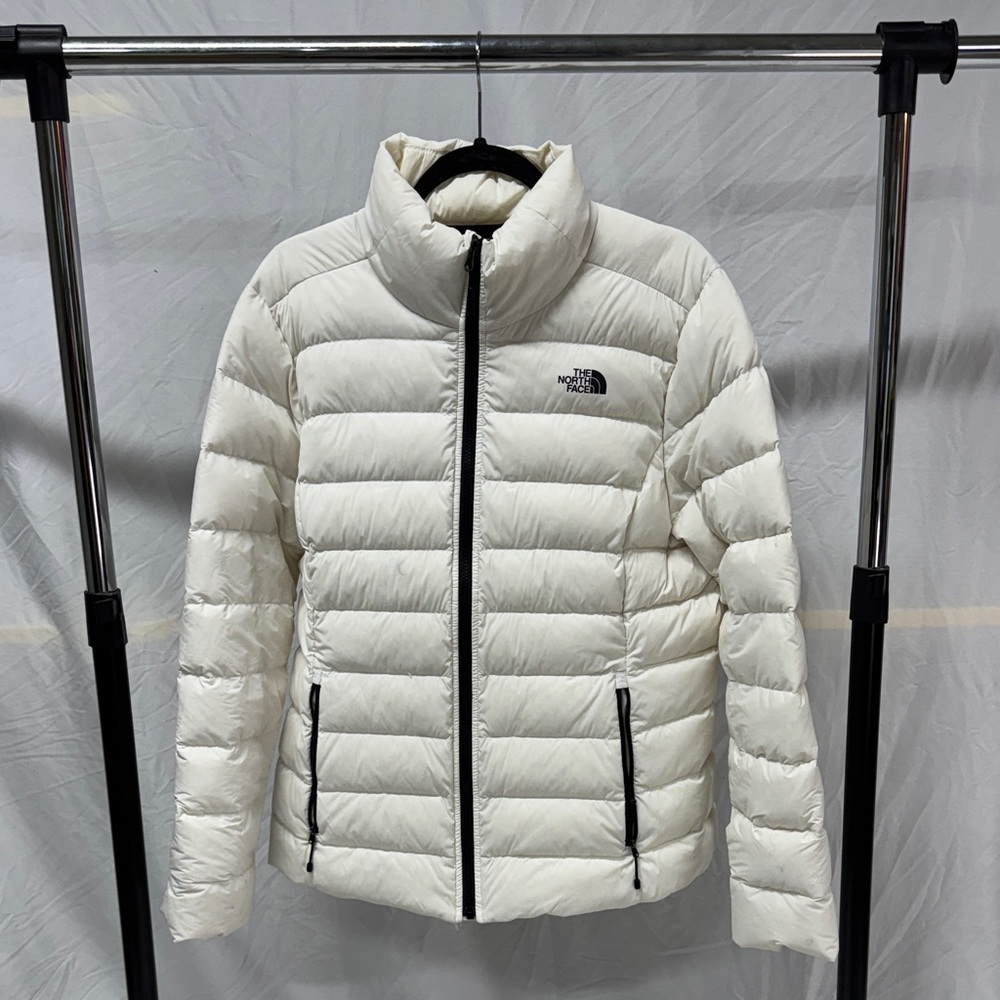 The North Face Women's Cream Puffer Jacket